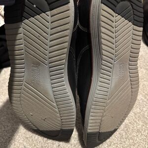 Johnston & Murphy Men’s Black Slip-On Loafers with Gray Soles